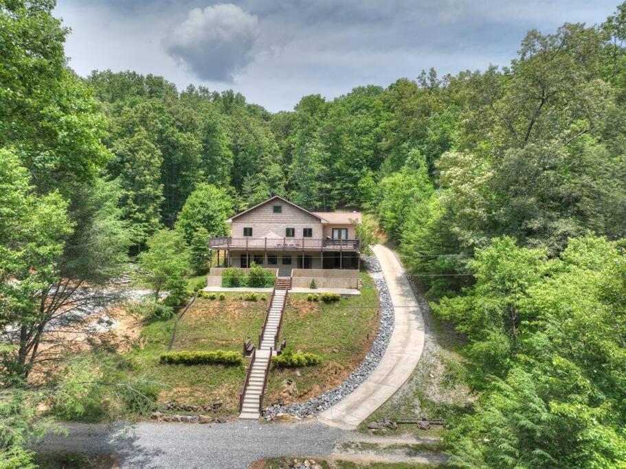 The Chariot - Creek Front With Hottub, Fire Pits, Billiards, Ev Charger - Sandalwood Stays Blue Ridge Luaran gambar