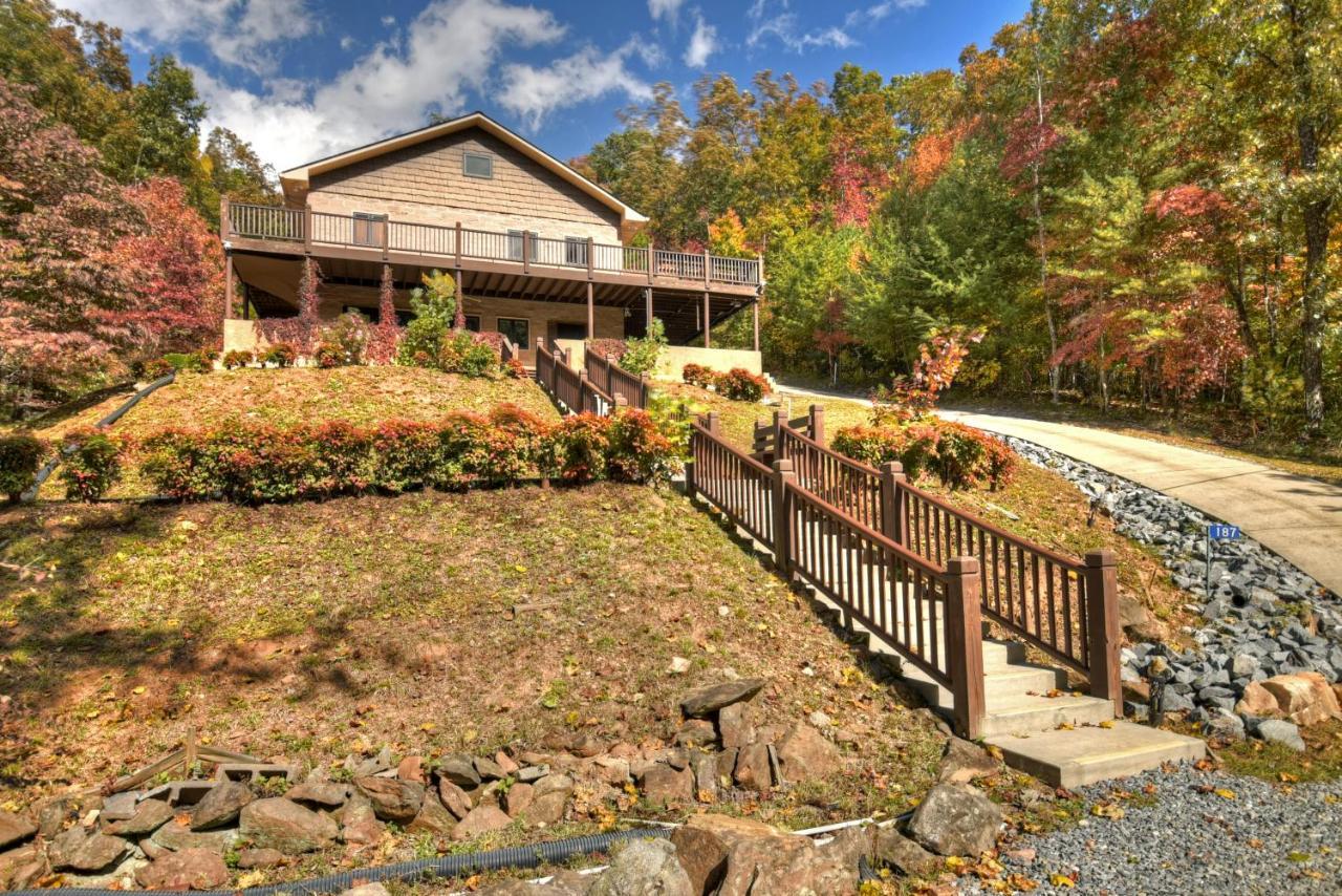 The Chariot - Creek Front With Hottub, Fire Pits, Billiards, Ev Charger - Sandalwood Stays Blue Ridge Luaran gambar
