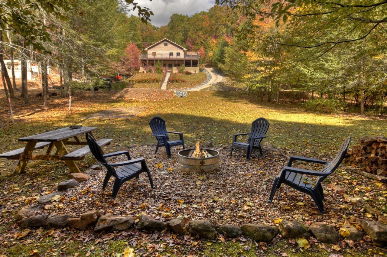 The Chariot - Creek Front With Hottub, Fire Pits, Billiards, Ev Charger - Sandalwood Stays Blue Ridge Luaran gambar